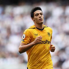 Raúl Jiménez volvió a la actividad con los Wolves