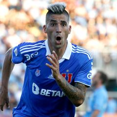 Fernández brilla y la U vence en la agonía a O’Higgins