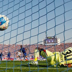 Estos son los 11 mejores de la primera rueda en Chile: varias sorpresas en el equipo ideal