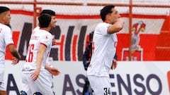 Es artillero histórico del fútbol chileno e hizo este gol en su estreno en la B: ¡minuto dos!