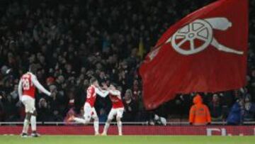 Arsenal de Alexis lo da vuelta y clasifica de ronda en la FA Cup