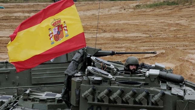 Un experto en armas alerta de los peligros del rearme de Europa: “Tiene un lado oscuro”