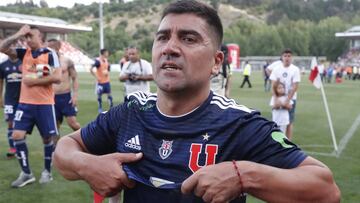 El ex jugador de Universidad de Chile se mostr&oacute; preocupado por la nueva ca&iacute;da de los azules, que son colistas en el Torneo Nacional.