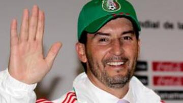 José Manuel de la Torre fue presentado hoy como nuevo seleccionador de México.