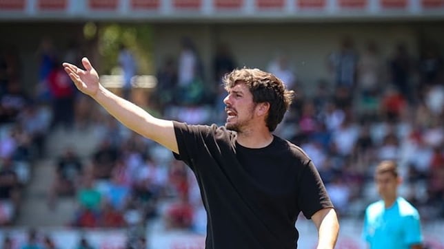 El Colonia Moscardó y Javi Poves estallan por el ‘Caso Olmo’