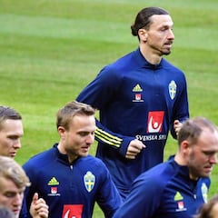 Ibrahimovic redebuta con Suecia