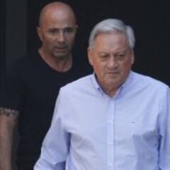 Salah descarta a Bielsa: "Estamos buscando alternativas"