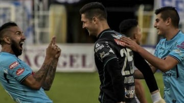 ¡Increíble! El portero anota de último minuto... desde su arco