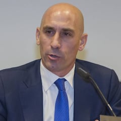 Rubiales: "FIFA me ha pedido un informe, no creo que España se quede sin Mundial"
