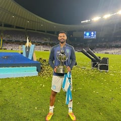 Cardona: “La gente a veces no ve al ser humano, ve al futbolista”