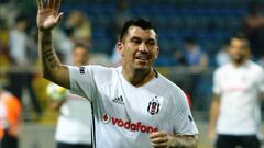 Medel será baja solo 3 semanas y disputará la Copa América