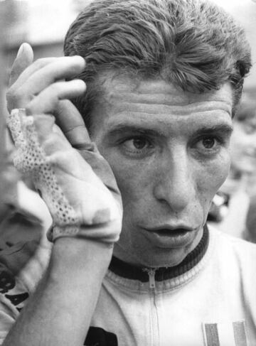 Consiguió los tres grandes gracias a la victoria en 1968 de la Vuelta a España.