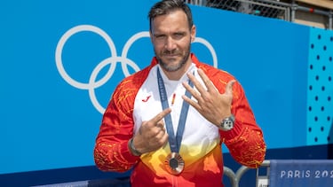 Saúl Craviotto marca el número de medallas olímpicas que brillan en su palmarés: seis.