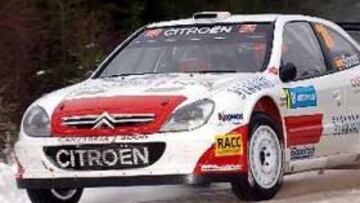 Duelo por todo lo alto entre Gronholm y Loeb por el liderato