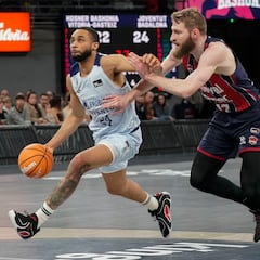 El Baskonia se lleva un partido muy igualado ante la Penya