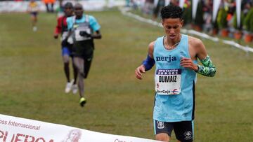 El atleta español Ouassim Oumaiz, durante una prueba de cross.