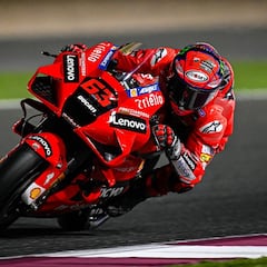 Pole sideral de Bagnaia con la Ducati para frenar a Yamaha