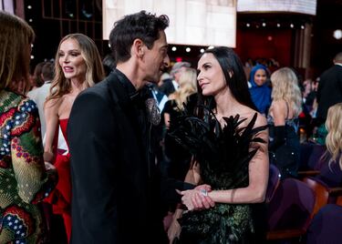 Adrien Brody y Demi Moore durante la 98.ª edición de los premios Oscar 2026 celebrados en el Dolby Theatre.