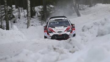 Ott Tanak toma el mando en los tramos noruegos