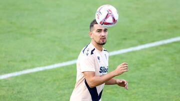 12/09/24 CADIZ CF ENTRENAMIENTO GONZALO ESCALANTE