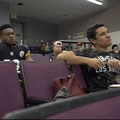 JuJu Smith-Schuster de regreso a la universidad