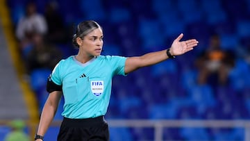 CALI, COLOMBIA - SEPTEMBER 04: Referee Maria Victoria Daza Ortiz gestures during the FIFA U-20 Women's World Cup Colombia 2024 match between Morocco and USA at Estadio Pascual Guerrero on September 04, 2024 in Cali, Colombia. (Photo by Gabriel Aponte - FIFA/FIFA via Getty Images)