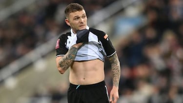 Trippier aumenta su altura en FIFA 22 tras fichar por el Newcastle