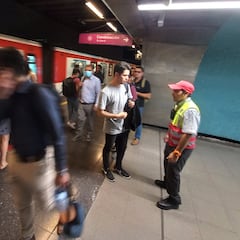 Un alemán revela qué es lo que más le molesta del metro de Santiago: “Se llama respeto, empatía y convivencia sana”