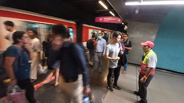 Un alemán revela qué es lo que más le molesta del metro de Santiago: “Se llama respeto, empatía y convivencia sana”