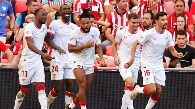 El Sevilla pesca en la locura