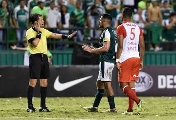 Con goles de Morelo y Guastavino, Santa Fe se impuso en el estadio Deportivo Cali y se convirtió en semifinalista de la Copa Sudamericana 2018.