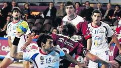 Todas las miradas siguen a Sarmiento