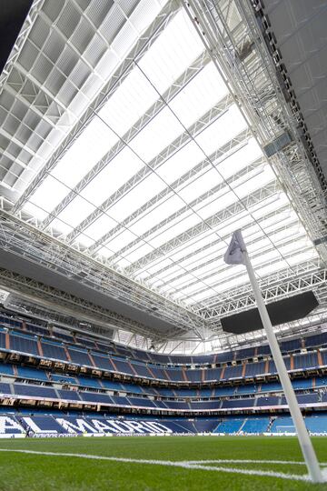 La pelota vuelve a rodar en el feudo blanco tras unas jornadas jugando fuera de casa. Los blancos reciben al Getafe con el nuevo aspecto del Bernabéu como protagonista.