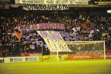 28/01/17 PARTIDO SEGUNDA DIVISION  VALLADOLID - RAYO VALLECANO  HOMENAJE A ALVARO RUBIO INSIGNIA DE ORO Y BRILLANTES AFICIONADOS SEGUIDORES