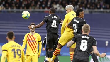 Araújo y su cabezazo a lo Puyol