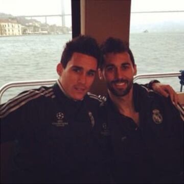 Jos&eacute; Callej&oacute;n y Arbeloa colgaron esta foto en su red social.