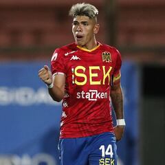 El futuro de Carlos Palacios da un vuelco radical: seguiría en Unión