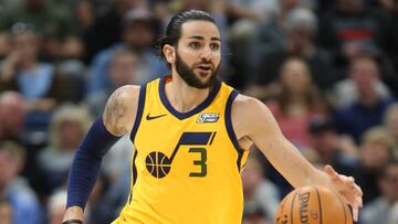 GFX01. SALT LAKE CITY (UT, EE.UU.), 13/03/2018. El escolta de los Utah Jazz Ricky Rubio en acción durante un partido de la NBA ante Detroit Pistons hoy, martes 13 de marzo de 2018, en el Energy Solutions Arena de Salt Lake City, en Utah (EE.UU.). EFE/George Frey