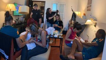 Sesión de belleza de Brasil antes de partir al Mundial