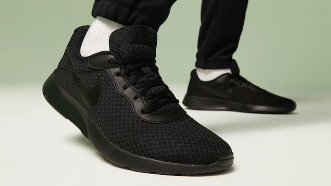 Zapatillas Nike Tanjun para hombre diseno deportivo para el dia a dia Showroom