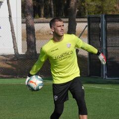 Con Yáñez, a Míchel le faltan tres fichajes