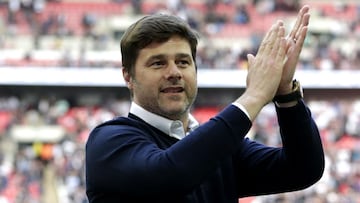 Pochettino signs new deal with Tottenham