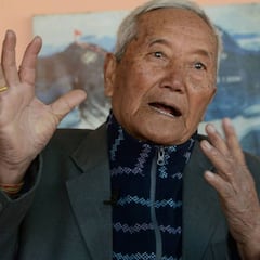 Un alpinista de 86 años muere en el Everest intentando un récord