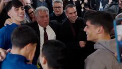 Historia de las elecciones culés: el cántico de los jugadores con un Laporta totalmente desatado