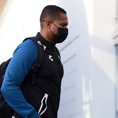 Gallos desea renovar a Valencia por un año mas