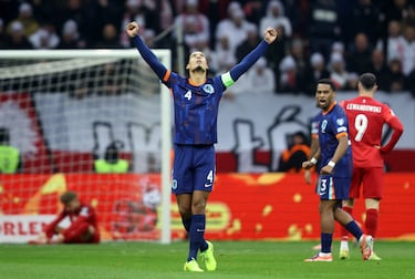 Depay evita un susto