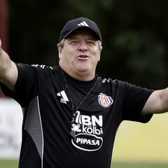 Más problemas para ‘Piojo’ Herrera en Costa Rica