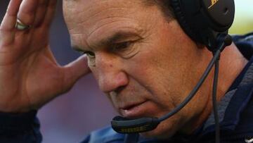 El entrenador de los Broncos, Gary Kubiak, todavía no tiene quarterback la próxima temporada.