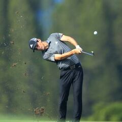 Niemann se mantiene en la pelea en el Torneo de Campeones