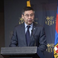 La plantilla del Barça se baja el sueldo y dona a los empleados